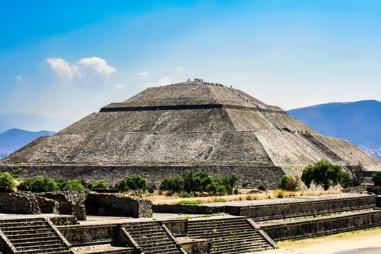 Mexico-stad: privétour van een hele dag door archeologische TeotihuacanPrivétour van een hele dag naar de archeologische vindplaats Teotihuacan