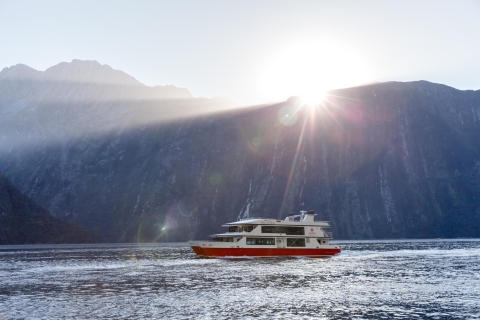 De Te Anau: Entrenador y crucero de Milford Sound de 1 día