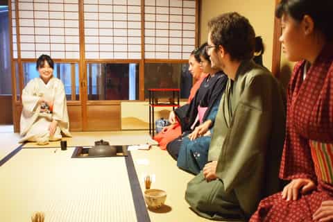 Kyoto: 45-Minute Tea Ceremony Experience