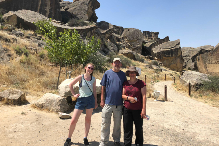 Tour di 4 ore del Gobustan e dei vulcani di fango (biglietti inclusi)Tour di gruppo