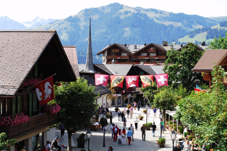 Ab Lausanne: Glacier 3000-Erlebnis & Tour nach MontreuxGlacier 3000 & Diablerets mit Seilbahn