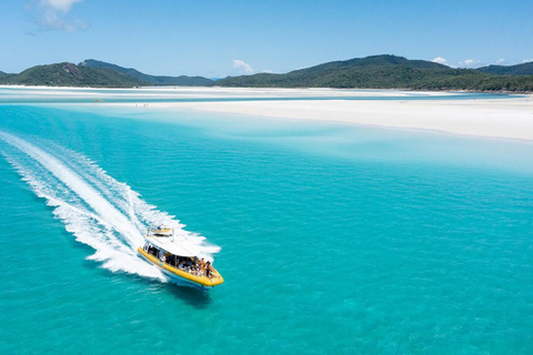 Pfingstsonntag: Whitsunday Islands Tour mit Schnorcheln & Mittagessen