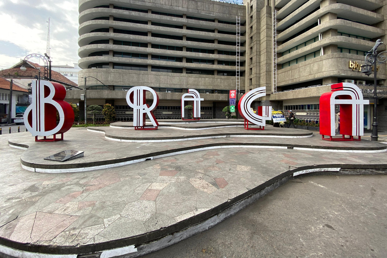 Stadsvandring i Bandung med höghastighetståg (Whoosh) från Jakarta