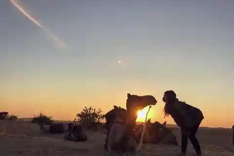 Jaislamer Sightseeing with Camel Safari & Sunset Desert Tour