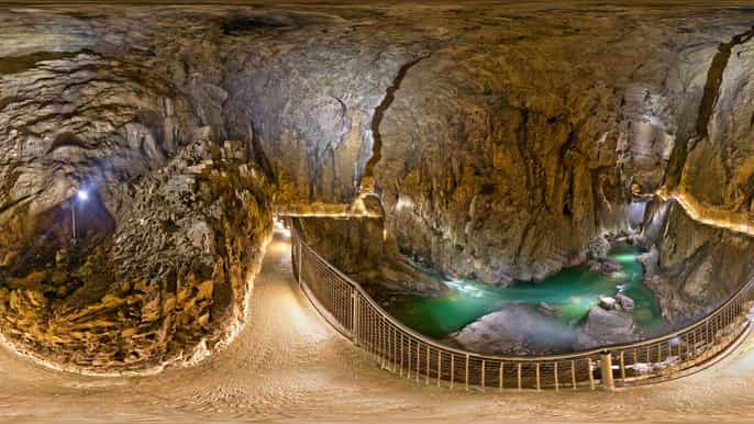 lipica stud farm Škocjan caves from koper