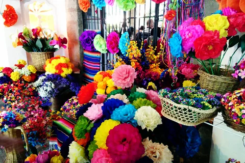 Mexico City: Bazaar Saturday, Convent of Carmen & San Angel