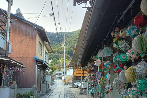 Hiroshima : Visite privée de la ville de Tomonoura Ghibli Ponyo avec chauffeur local