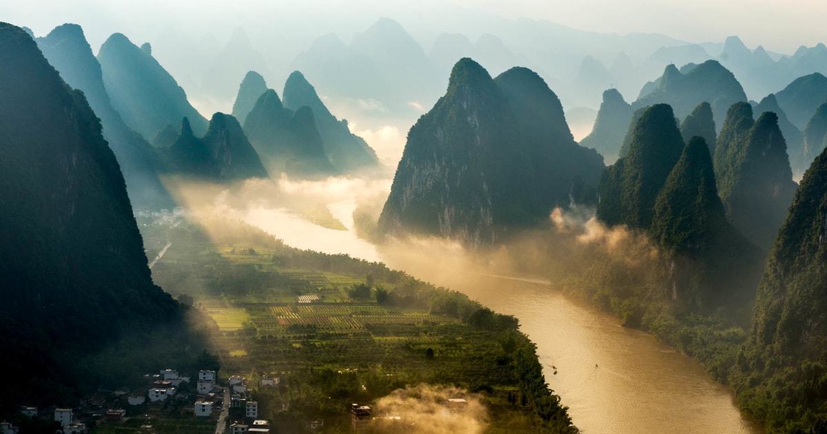 Yangshuo: Overnight Sunrise Photo Tour | GetYourGuide