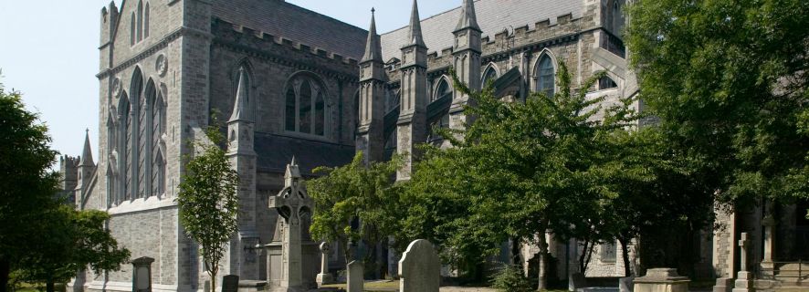 St. Patricks katedral: Adgang til katedralen, selvguidet