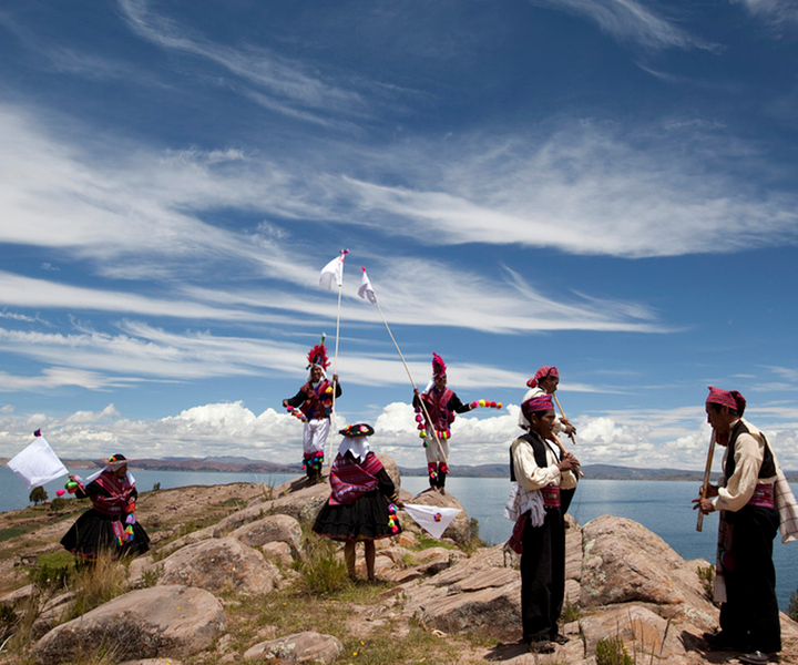 Depuis Puno : visite de 2 jours des îles du lac Titicaca