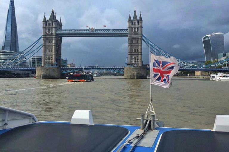 London: City Guided Walking Tour & Thames River Cruise