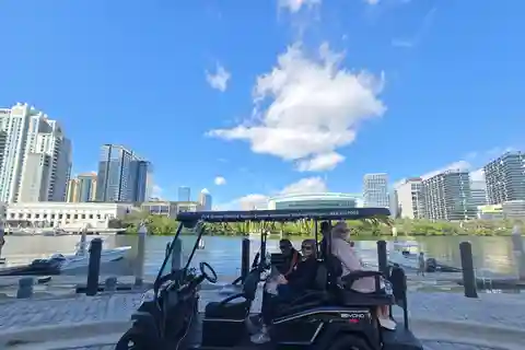 Karaoke Golf Cart Stadsvandring - Tampa!