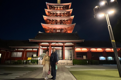 Kimono i japońskie jedzenie w Asakusa Night