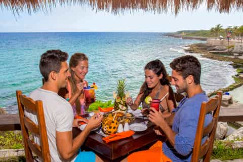 parque xcaret entrada plus espectáculo nocturno y almuerzo