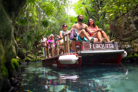 Playa del Carmen: Wstęp Xcaret Plus z pokazem i lunchemPlaya del Carmen: Wstęp do parku Xcaret z pokazem i lunchem