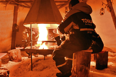 Levi: safari na skuterach śnieżnych w poszukiwaniu zorzy polarnejLevi: Safari na skuterach śnieżnych pod zorzą polarną