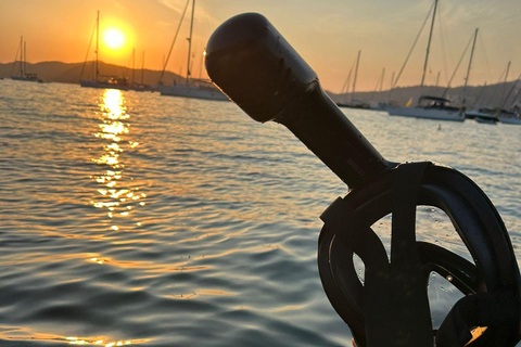 Bootverhuur zonder vaarbewijs ( Santa Ponsa )Sunset bootverhuur zonder vaarbewijs ( Santa Ponsa )