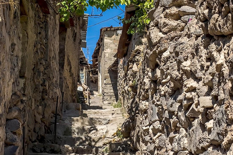 Utforska Kond: En historisk promenad genom Jerevans gamla kvarter