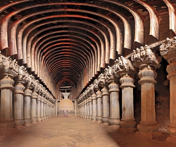 Mumbai: Karla and Bhaja Caves Full–Day Tour