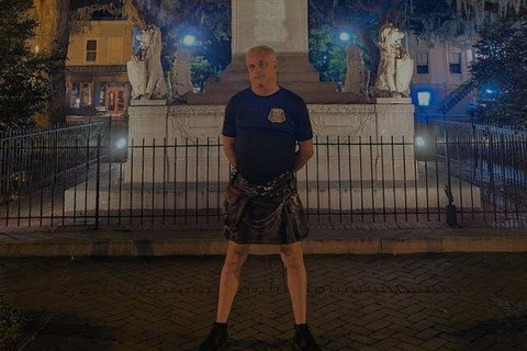 Savannah: Walking Tour with Bar Stops &amp; Local Guide