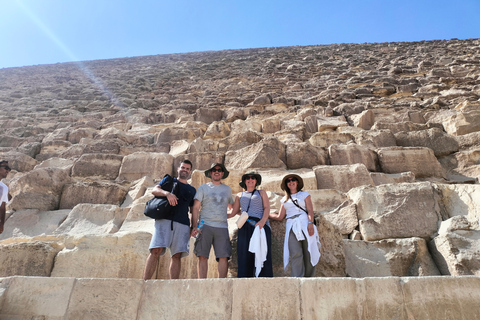 Pyramiderna i Giza, Egyptiska museet från Alexandria hamnAlexandrias hamn