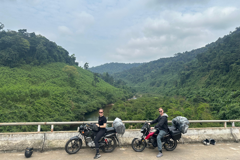 Da Nang: 3-Day Golden Loop Tour to Hue, Prao, and Hoi An