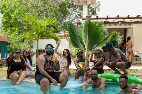 Village People Bottomless Brunch på Tiny Village Cartagens