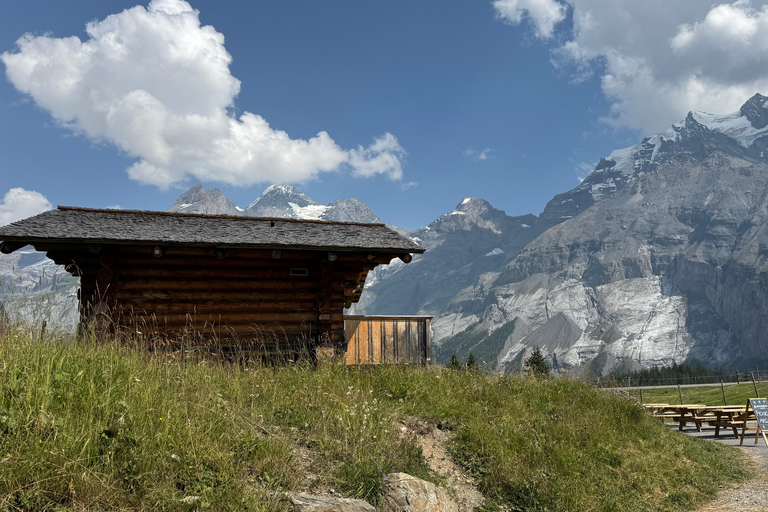 Au départ de Zurich : excursion privée d&#039;une journée à pied vers le lac turquoise d&#039;OeschinenseeAu départ de Zurich : excursion privée d&#039;une journée avec randonnée au lac t