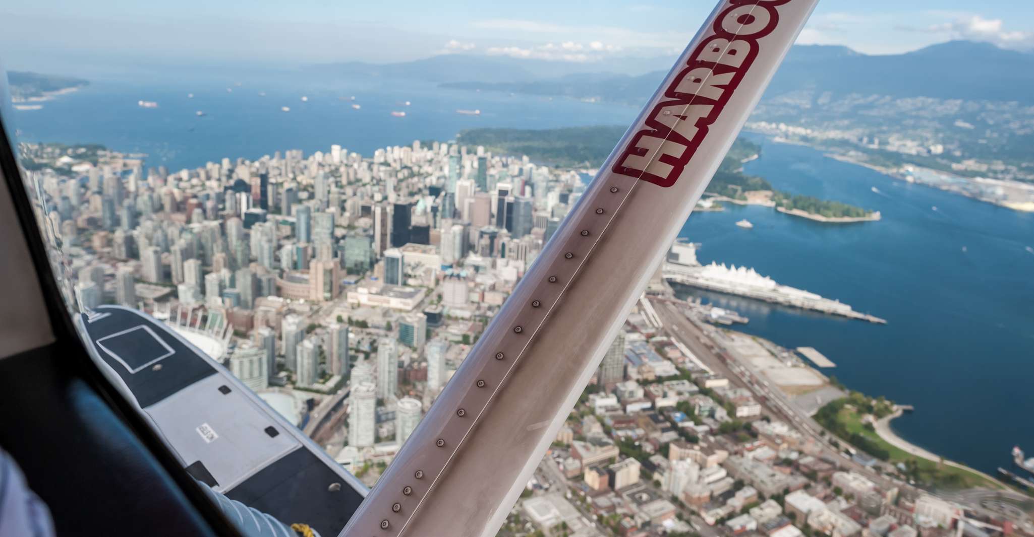 Classic Vancouver Panorama Tour by Seaplane - Hizvo
