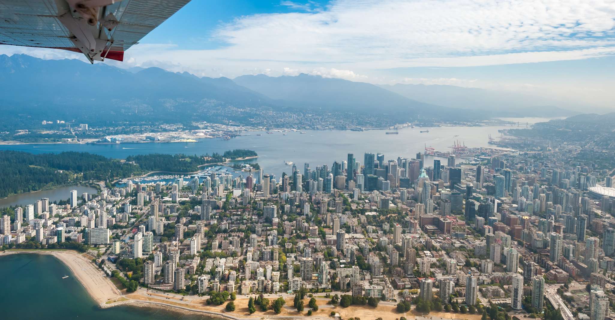 Classic Vancouver Panorama Tour by Seaplane - Hizvo