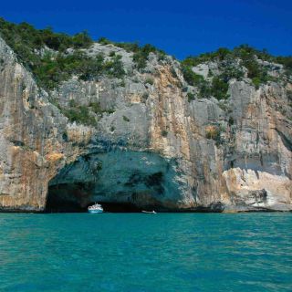 Cagliari: Full-Day Tour of Cala Luna & Sea Oxen Grottoes