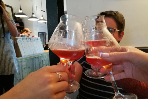 Edinburgh: Old Town Beer Walking Tour and Tasting