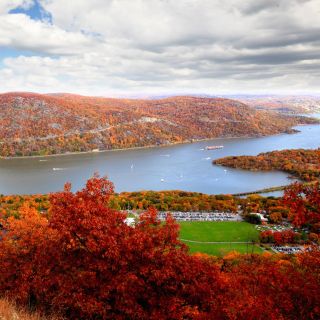 Hudson Valley Fall Foliage Shared Helicopter Tour