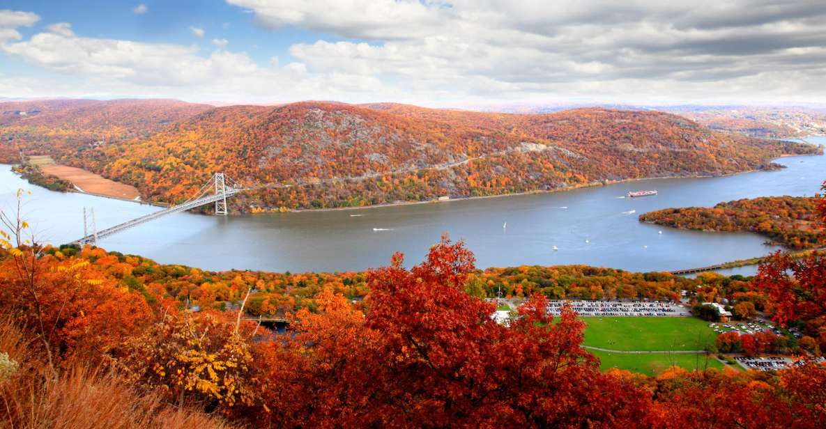 Hudson Valley Fall Foliage Shared Helicopter Tour GetYourGuide