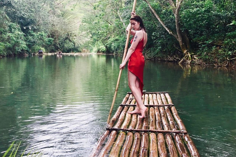 Montego Bay et Negril : Rafting en bambou et équitation sur la rivière Lethe