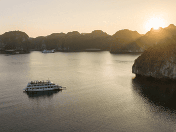 Hanoi: Cat Ba, Lan Ha & Ha Long Bay Luxuskreuzfahrt mit Mittagessen