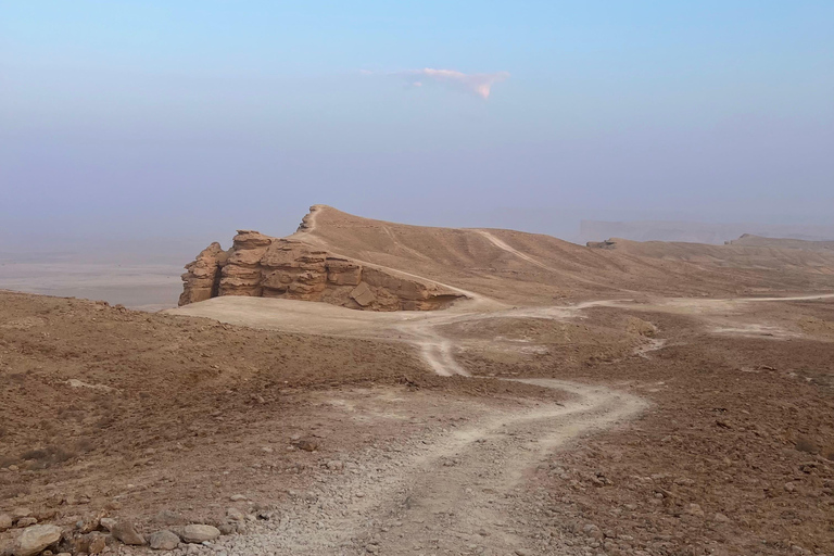 From Riyadh: Edge of the World & Huraymila National Park