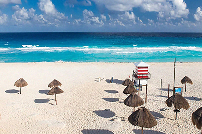 Cancun: Enjoy Ventura Water Park and a Sightseeing City Tour Ventura PLATINUM package and Cancun Sightseeing City Tour