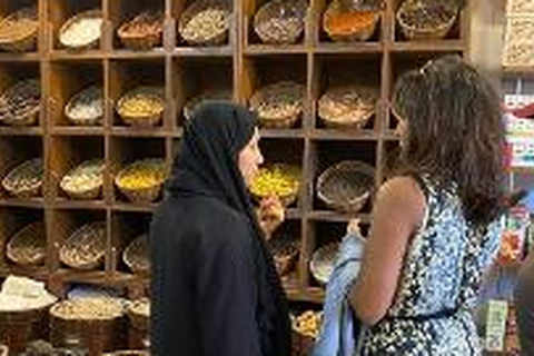 Abu Dhabi Downtown Walking tour with local Emirati Private Abu Dhabi Downtown Walking tour with local Emirati