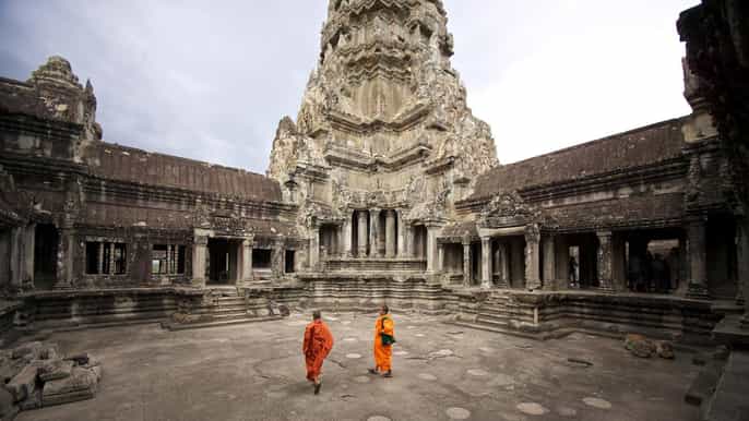 fullday private tour of angkor temple complex