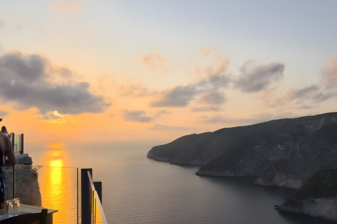 Zakynthos: Sunset Dinner or Drinks with Private SUV