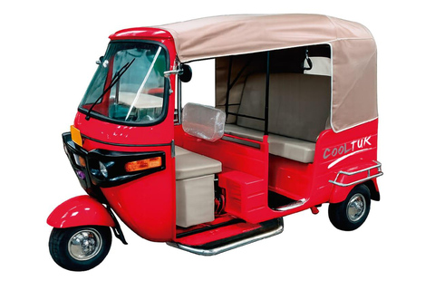 Tuk Tuk: Discover Mindelo on 3 wheels with Cooltuk: Cultural Tour