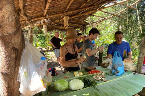 Chiang Rai: Jungle Adventure-Group Trekking & Bamboo Cooking