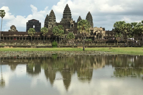 Dia inteiro no Grupo Rolous e Angkor Wat com vista para o pôr do solDia inteiro no Grupo Rolous e Angkor Wat com vista do pôr do sol