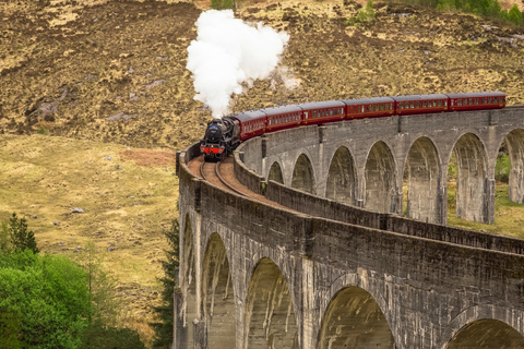 Edinburgh: Isle of Skye und Loch Ness 5-tägige Highlands TourUnterkunft im Doppelzimmer mit dem Jacobite-Dampfzug