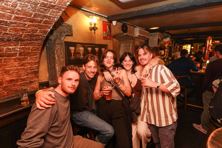 Cannes: Bar Crawl Madness 4 Bars, Wild Games &VIP Club Entry Cannes : Bar/Pub Crawl with Free Shots and VIP Access