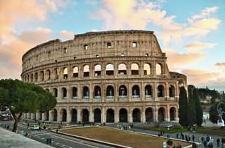 Rom: Kolosseum & Forum Romanum mit AudioGuide-App – Arena optional