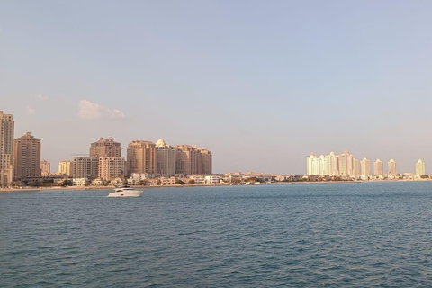From Doha Airport: Private Guided City Tour