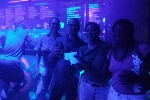 Disco Tour, Najlepsze kluby i Casco na dachu.