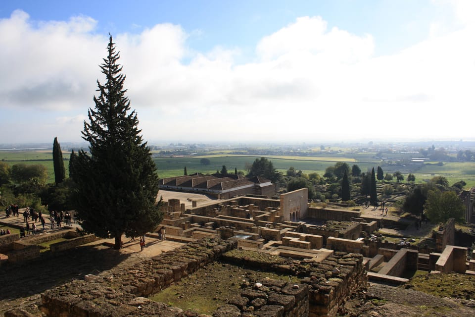 Córdoba, Medina Azahara Visita guiada de 3 horas - Hizvo
